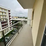 Kristal Apartment
