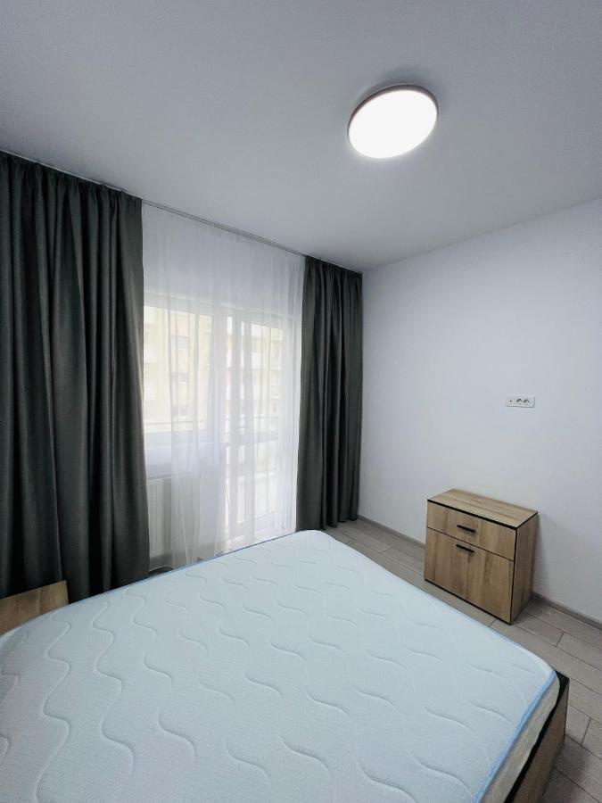 Kristal Apartament *